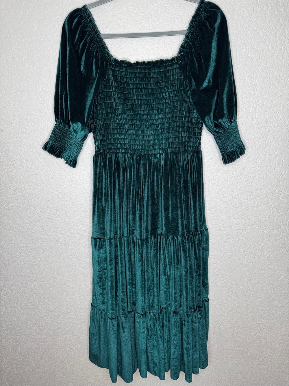 NWT Baltic Born Vivaldi Velvet Midi Dress Medium Holiday Party Photoshoot - Picture 6 of 7